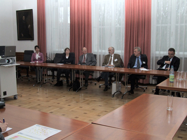 13_firmenvortraege-01-04-2008